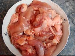 Плов на плите в казане из курицы - шаг 2