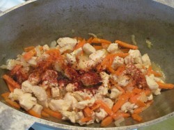 Плов из красного риса