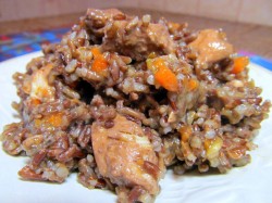 Плов из красного риса