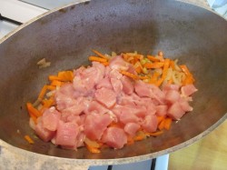 Плов из красного риса