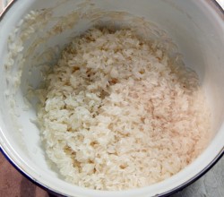 Плов на сковороде с курицей