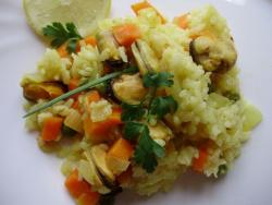 Плов с морепродуктами мидиями