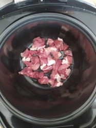 название картинки Плов свиной в мультиварке Redmond