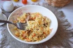 Плов со свининой в мультиварке - шаг 8