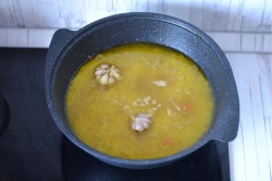 Плов в казане из говядины