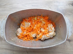 Плов в утятнице с курицей