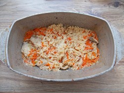 Плов в утятнице с курицей