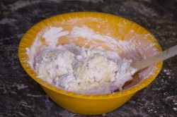 Плюшки с сахаром из дрожжевого теста