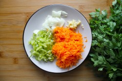 Подлива из свинины в помидорном соусе