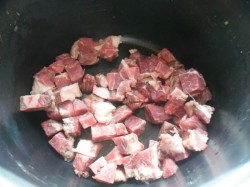 название картинки Подливка из говядины в мультиварке