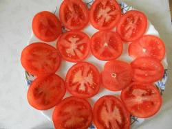 Закуска помидоры с сыром и чесноком