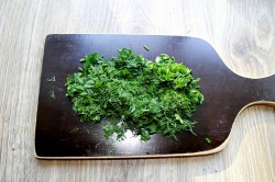 название картинки Зеленые помидоры в аджике на зиму