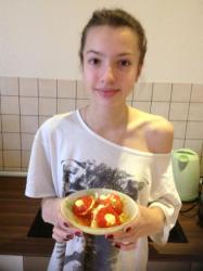 название картинки Помидоры в мультиварке фаршированные