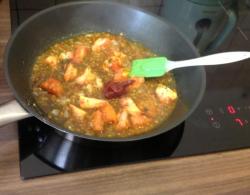 название картинки Помидоры в мультиварке фаршированные