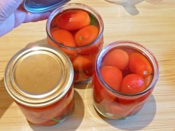 название картинки Помидоры с аспирином на зиму