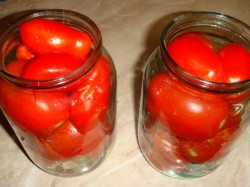 название картинки Помидоры в яблочном соке на зиму