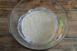 Пончики на молоке и дрожжах - шаг 3 Пончики на молоке и дрожжах - шаг 3