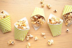 Попкорн со сливочным и растительным маслом в микроволновке