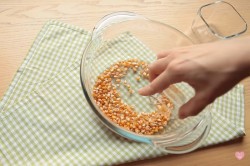 Попкорн со сливочным и растительным маслом в микроволновке