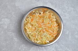 название картинки Посолить капусту в банку