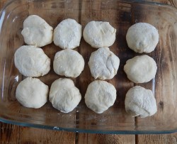 Постные булочки дрожжевые - шаг 6 Постные булочки дрожжевые - шаг 6