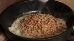 название картинки Постные гречневые тефтели в томатном соусе