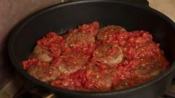 название картинки Постные гречневые тефтели в томатном соусе