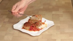 название картинки Постные гречневые тефтели в томатном соусе