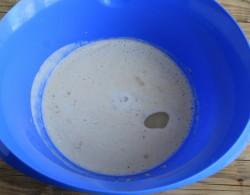 Постные оладьи на дрожжах - шаг 3