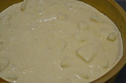 Простая шарлотка с яблоками - Проще простого