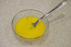 Омлет без молока на сковороде