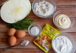 Заливной пирог на майонезе и сметане с капустой