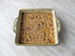 название картинки Пряная овсянка с грушей и орехами в духовке