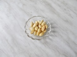 название картинки Пряная овсянка с грушей и орехами в духовке