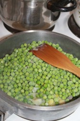 Пюре из зеленого горошка