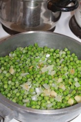 Пюре из зеленого горошка