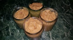 Пюре из яблок Неженка