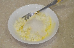 название картинки Пышные сырники с манкой на сковороде