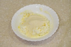 название картинки Пышные сырники с манкой на сковороде