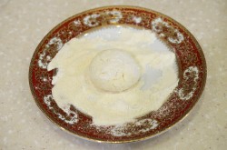 название картинки Пышные сырники с манкой на сковороде