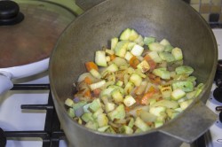 Рагу из говядины овощное с картофелем