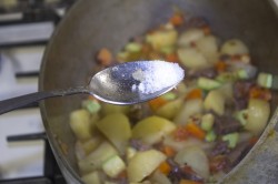 Рагу из говядины овощное с картофелем