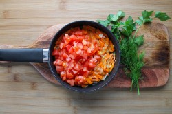 название картинки Рассольник из свежих огурцов с перловкой