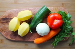 название картинки Рассольник из свежих огурцов с перловкой