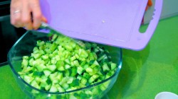 название картинки Рассольник на зиму с перловкой и свежими огурцами