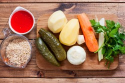 название картинки рассольник классический с перловкой и солеными огурцами