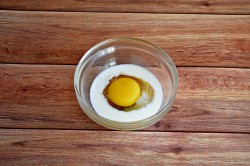 Расстегай с рыбой и рисом в духовке из дрожжевого теста