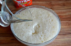 Расстегай с рыбой и рисом в духовке из дрожжевого теста