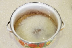 Рассыпчатый рис на гарнир в кастрюле