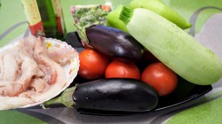 Рыбный рататуй с минтаем и овощами запеченный в духовке